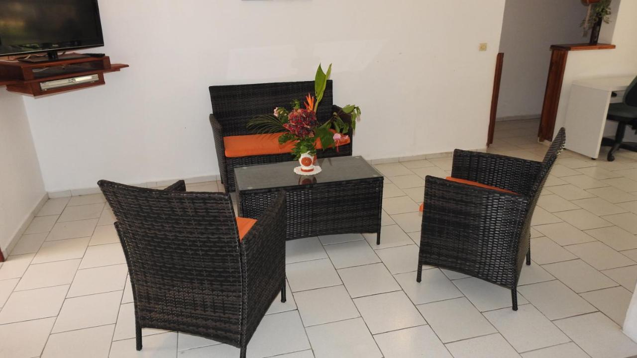 Villa Nanou , Villa De Plein Pied Avec Joli Jardin Буйянт Екстериор снимка